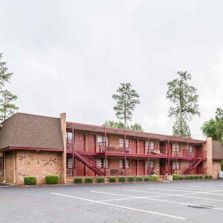 Econo Lodge Colonial Вильямсбург Экстерьер фото
