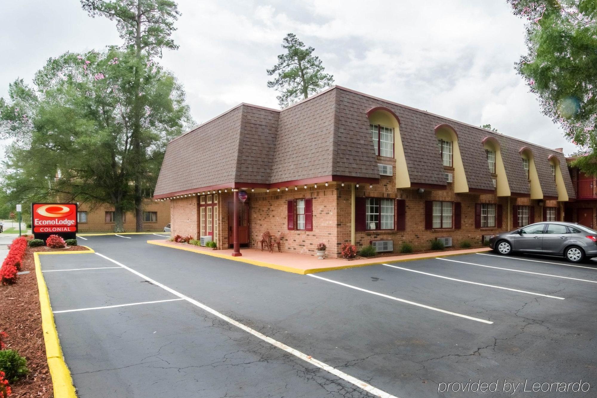 Econo Lodge Colonial Вильямсбург Экстерьер фото