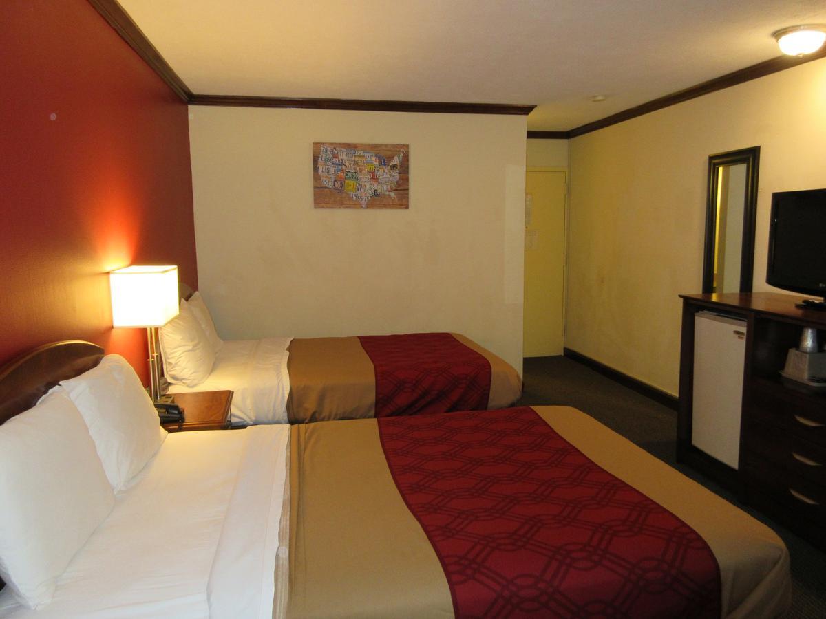 Econo Lodge Colonial Вильямсбург Экстерьер фото